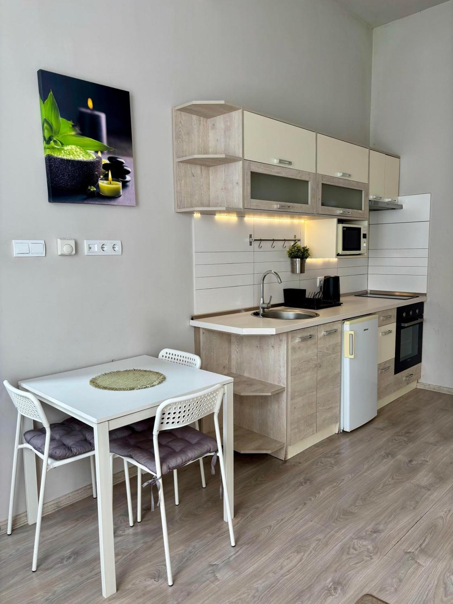 Ava Central Residence Budapest Esterno foto