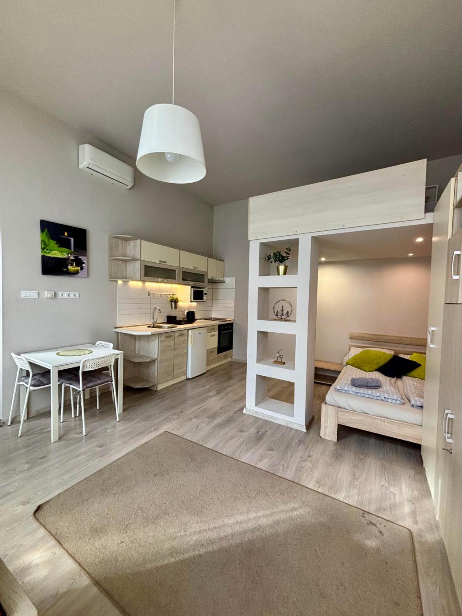 Ava Central Residence Budapest Esterno foto